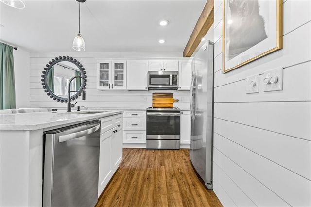 1022 Sasha Lane, Roswell, GA 30075