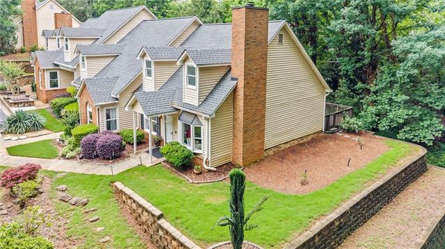 1022 Sasha Lane, Roswell, GA 30075