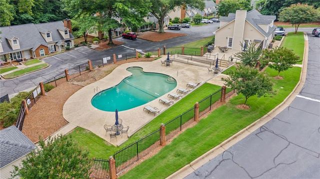 1022 Sasha Lane, Roswell, GA 30075