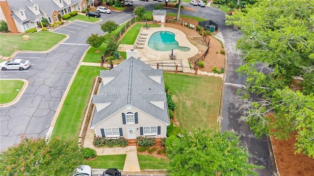 1022 Sasha Lane, Roswell, GA 30075