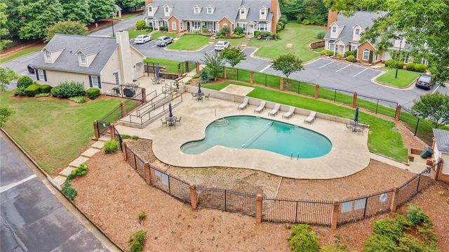 1022 Sasha Lane, Roswell, GA 30075