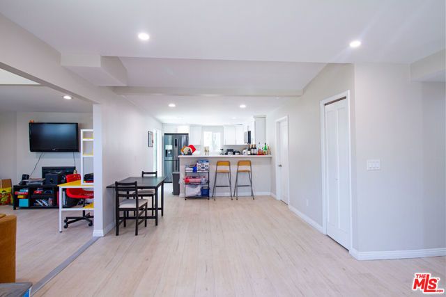 12100 Adelphia Avenue, San Fernando, CA 91340