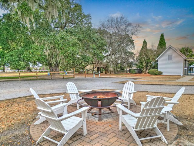 167 Lotz Drive, Summerville, SC 29483