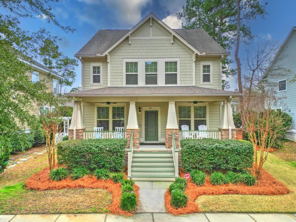 Image 1 of property listing at 167 Lotz Drive, Summerville, SC 29483