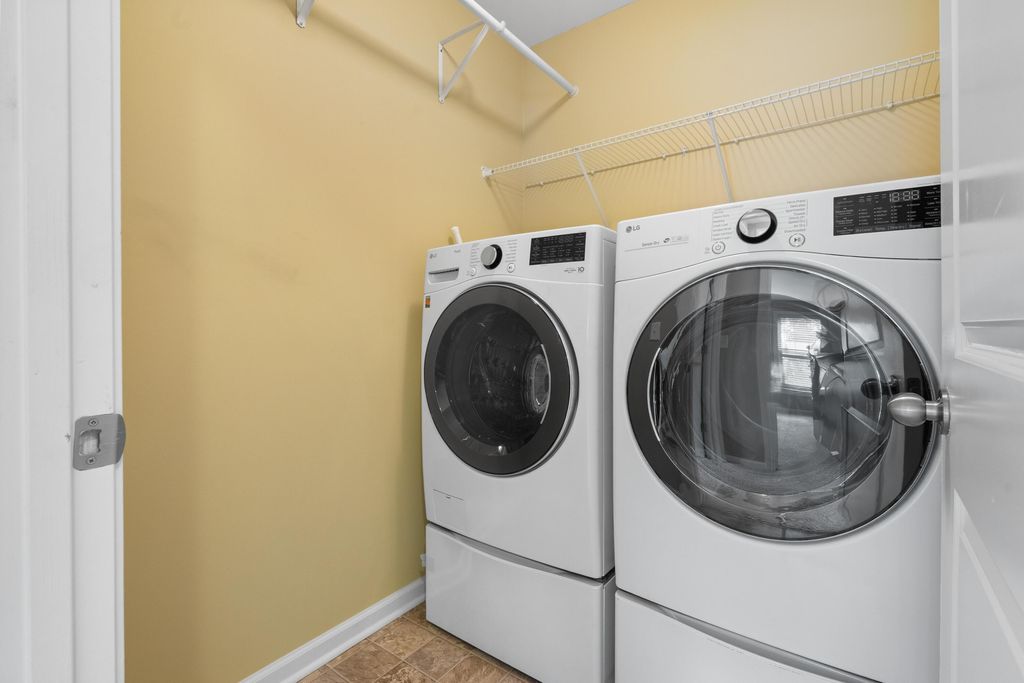 Image 50 of property listing at 167 Lotz Drive, Summerville, SC 29483