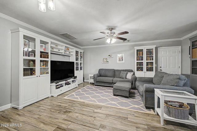 10422 S 44TH Street, Phoenix, AZ 85044