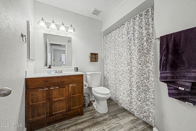 10422 S 44TH Street, Phoenix, AZ 85044