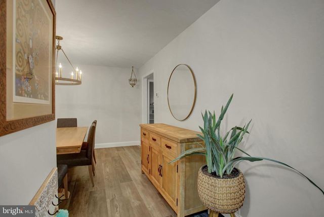 13 VICTORIA WAY, Camp Hill, PA 17011