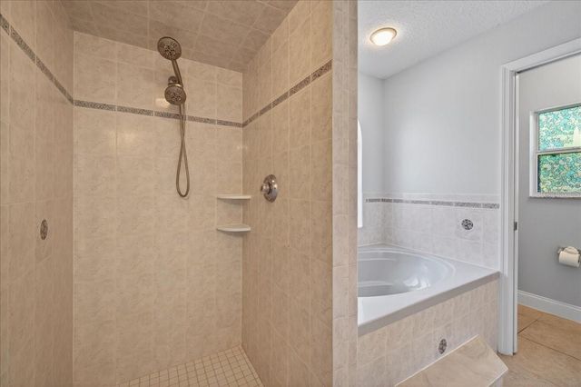 28 FRENEAU LANE, Palm Coast, FL 32137