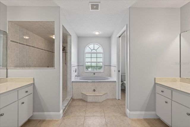 28 FRENEAU LANE, Palm Coast, FL 32137
