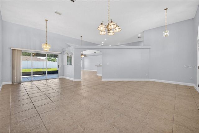 28 FRENEAU LANE, Palm Coast, FL 32137