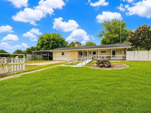 245 Harris Road, East Tawakoni, TX 75472