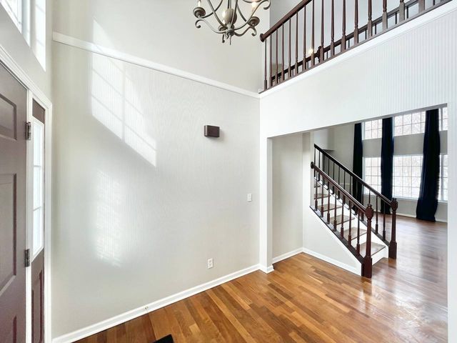 602 Pearces Ford Road, Oswego, IL 60543