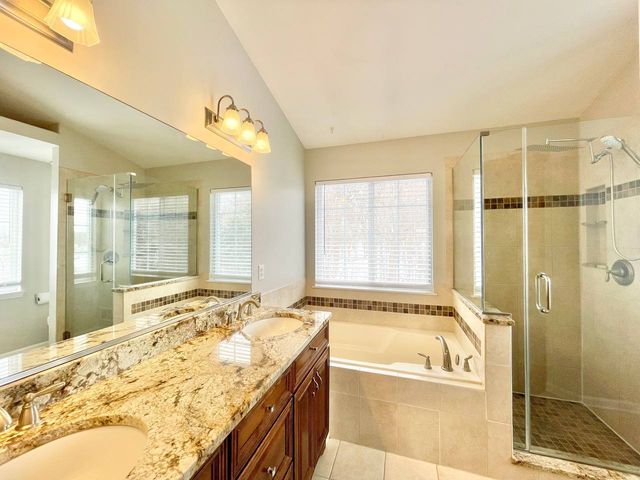 602 Pearces Ford Road, Oswego, IL 60543