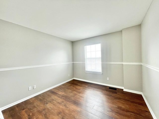 602 Pearces Ford Road, Oswego, IL 60543