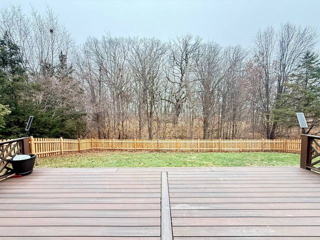 602 Pearces Ford Road, Oswego, IL 60543