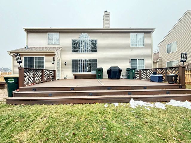 602 Pearces Ford Road, Oswego, IL 60543