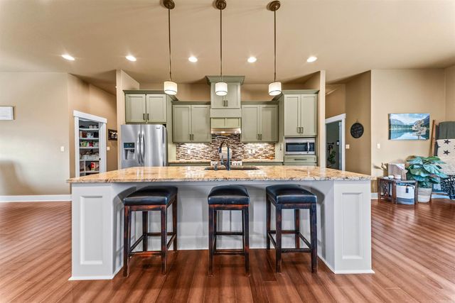 195 Westwinds St, Hot Springs, AR 71913