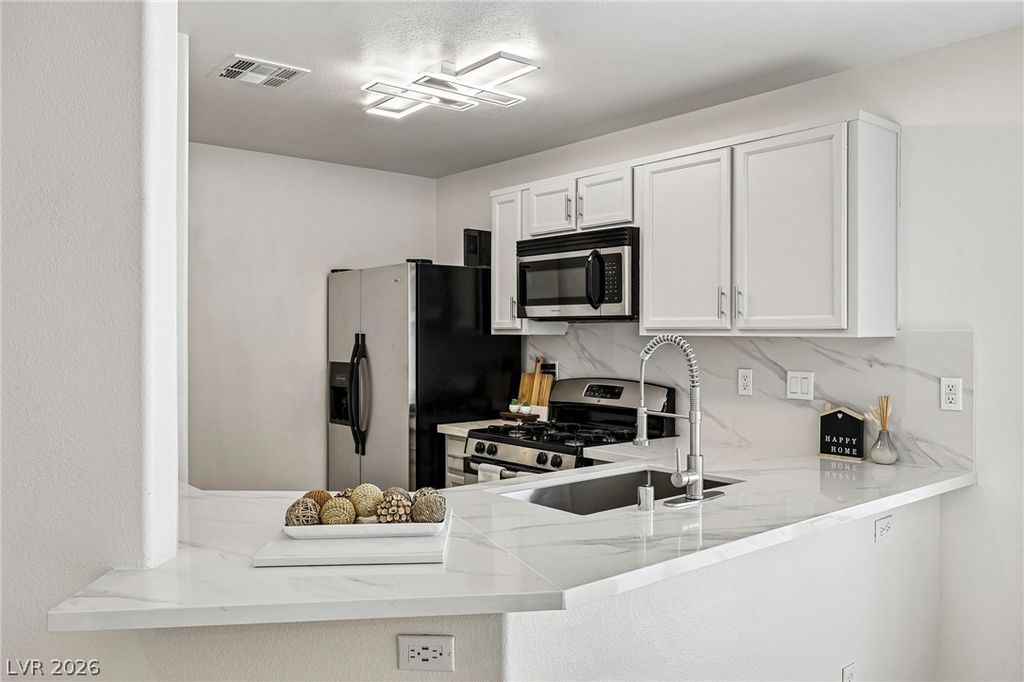 9957 Keephills Street, Las Vegas, NV 89183 — exterior