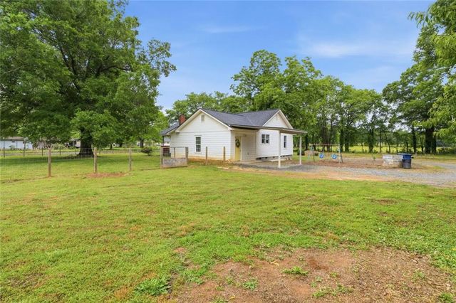 75 NE Bert Road NE, Rome, GA 30161
