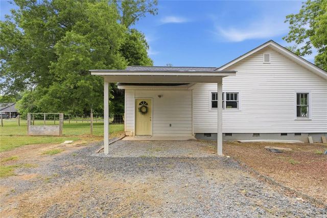 75 NE Bert Road NE, Rome, GA 30161
