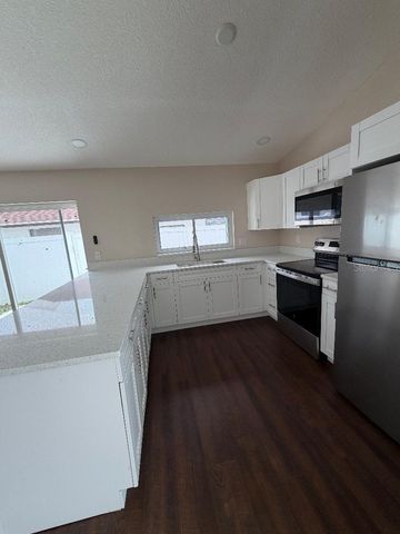 5408 MARLWOOD COURT, Tampa, FL 33624
