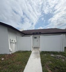 5408 MARLWOOD COURT, Tampa, FL 33624