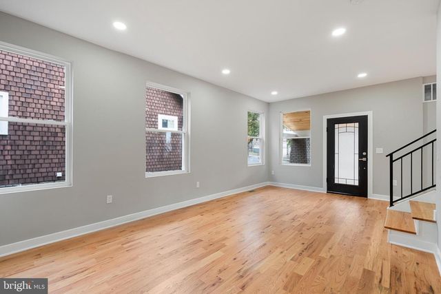 2316 MONROE ST NE, Washington, DC 20018