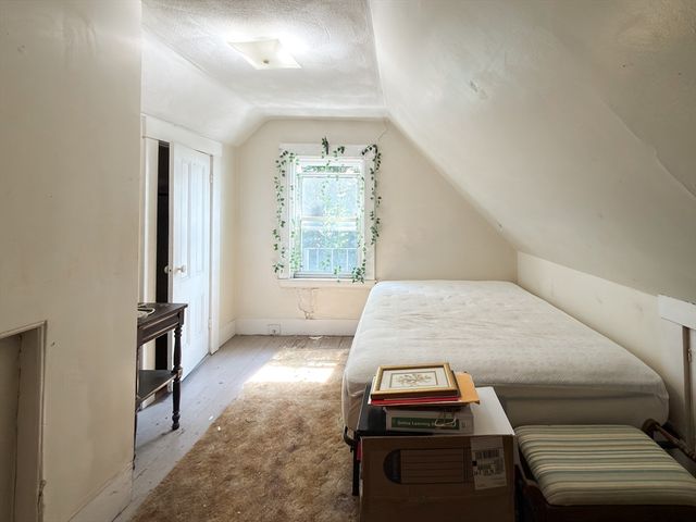29 Wigglesworth St, Somerville, MA 02145