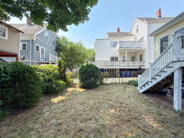 29 Wigglesworth St, Somerville, MA 02145