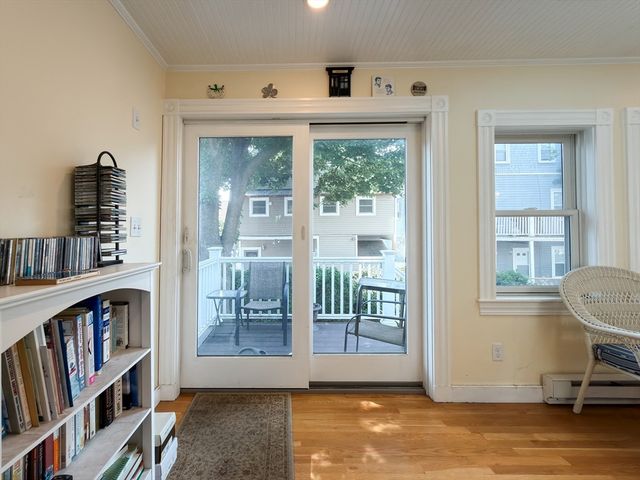 29 Wigglesworth St, Somerville, MA 02145