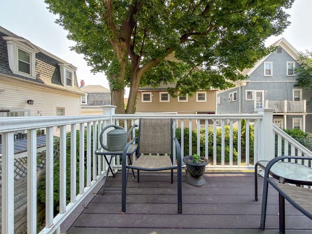 29 Wigglesworth St, Somerville, MA 02145