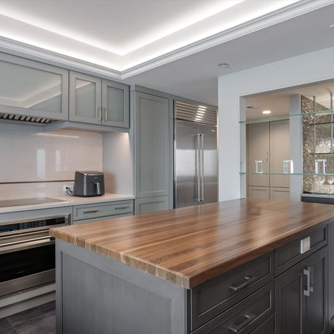 132 E Delaware Place 5106, Chicago, IL 60611