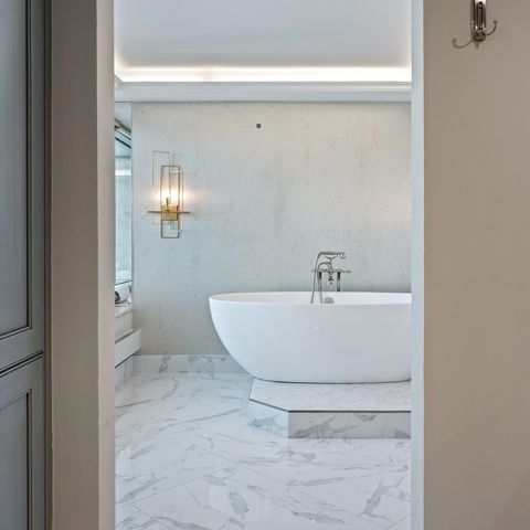 132 E Delaware Place 5106, Chicago, IL 60611