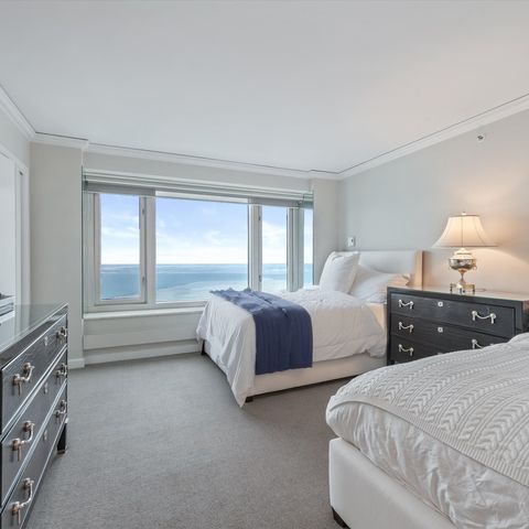 132 E Delaware Place 5106, Chicago, IL 60611