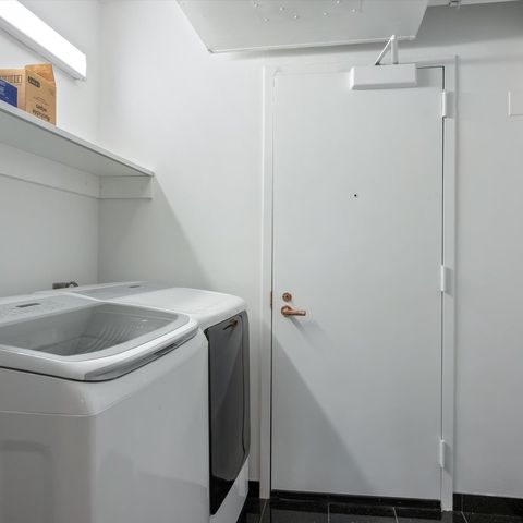 132 E Delaware Place 5106, Chicago, IL 60611