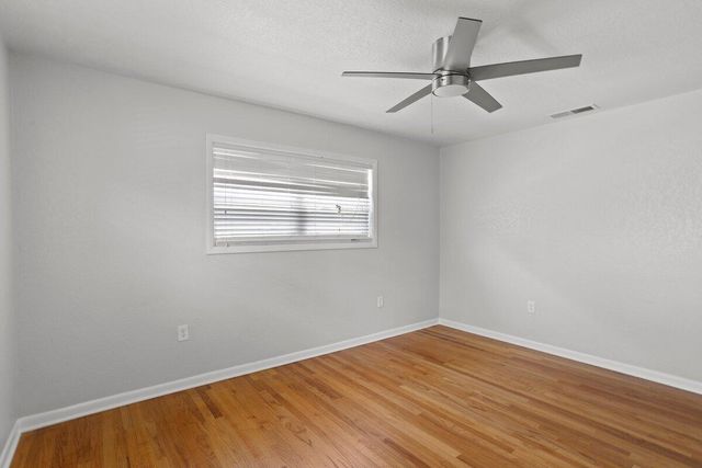 703 Woodland Hills Dr., Hattiesburg, MS 39402