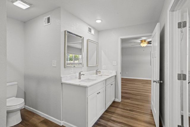 703 Woodland Hills Dr., Hattiesburg, MS 39402