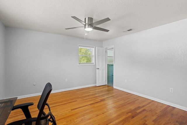 703 Woodland Hills Dr., Hattiesburg, MS 39402