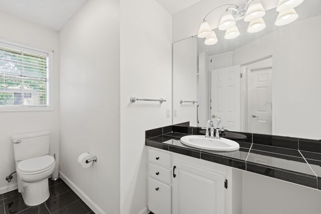 100 Maria Circle, Houma, LA 70360