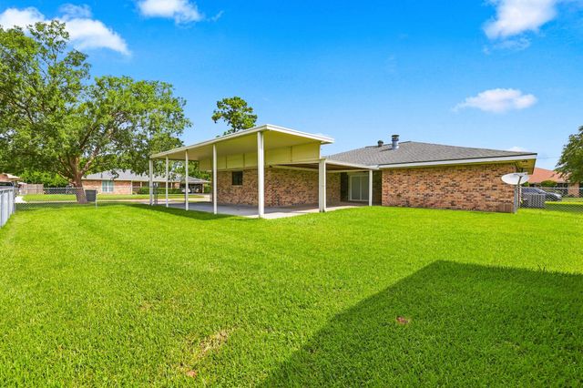 100 Maria Circle, Houma, LA 70360