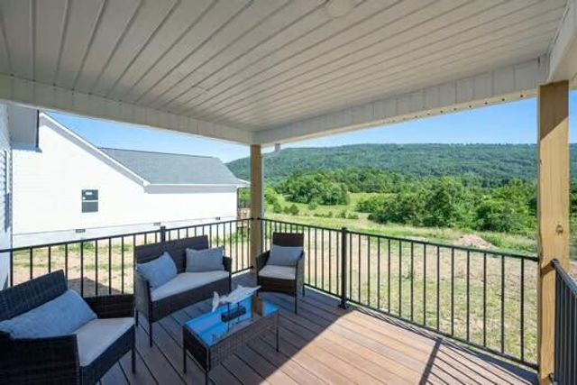738 Sells Lane, Trenton, GA 30752
