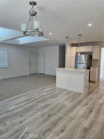 1560 Massachussetts Avenue 94, Riverside, CA 92570