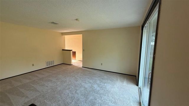 905 Branchwood Court, Norman, OK 73072