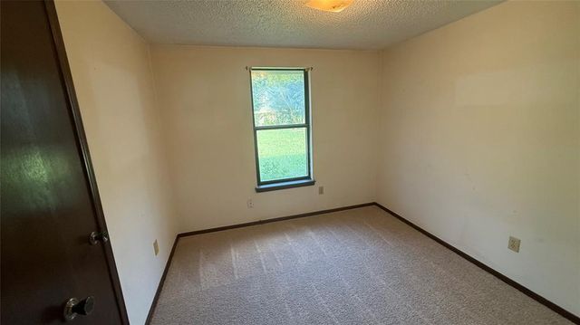 905 Branchwood Court, Norman, OK 73072
