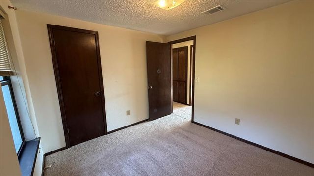 905 Branchwood Court, Norman, OK 73072