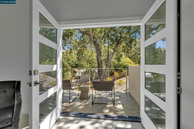 127 Caminar Way, Walnut Creek, CA 94596