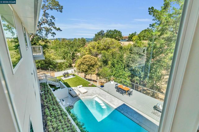 127 Caminar Way, Walnut Creek, CA 94596