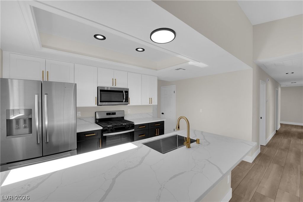 6324 Vista Verde, Las Vegas, NV 89146 — photo 5