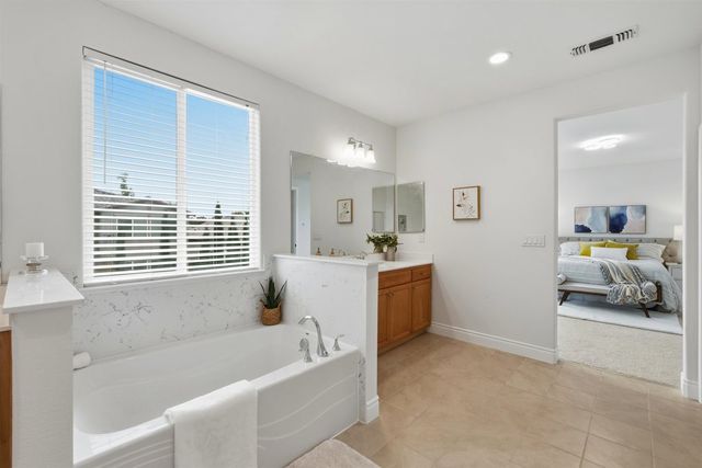 574 Mandevilla Dr, Brentwood, CA 94513